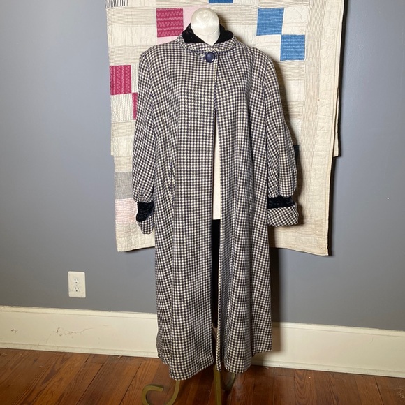 Vintage Houndstooth Wool Coat - Picture 1 of 10